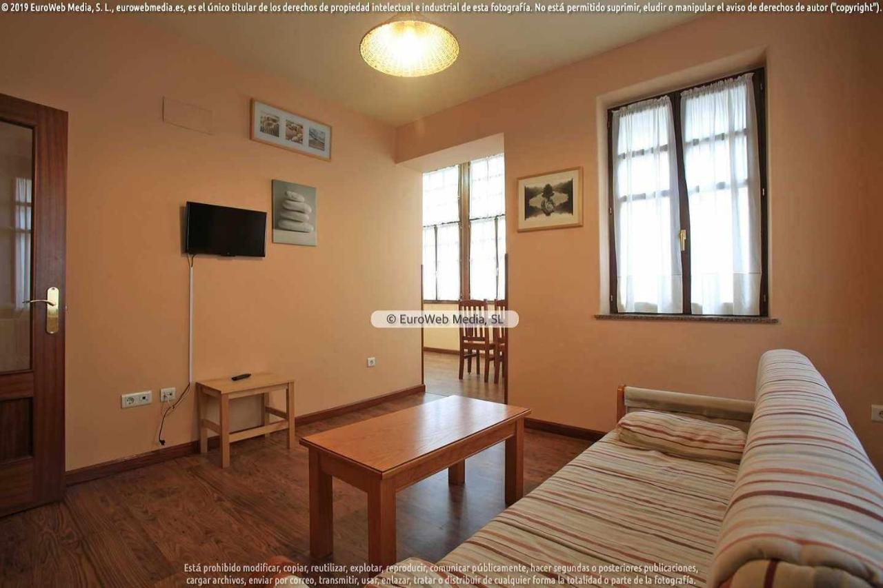 Apartamento 3 Casa Graciano Кангас-де-Оніс Екстер'єр фото
